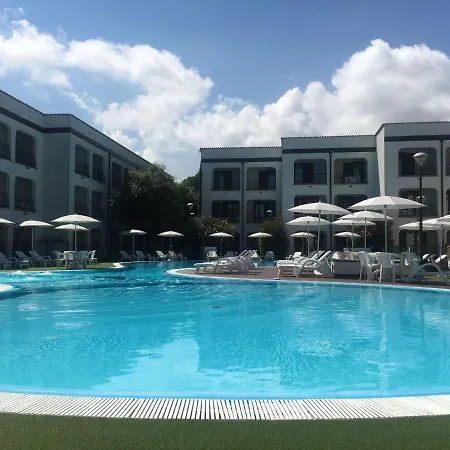 Apartment In Seaside Resort Near Adriatic Coast Vakantiehuis *