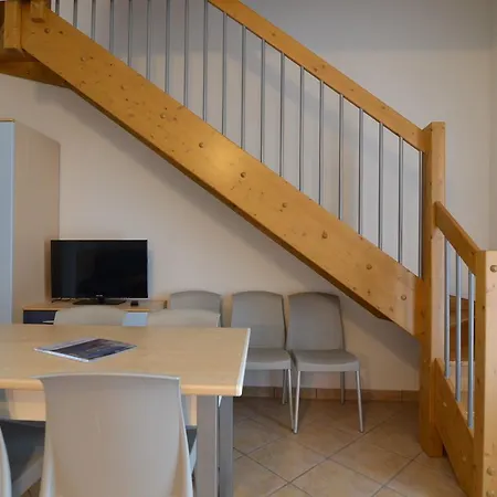 Apartment In Seaside Resort Near Adriatic Coast Dom wakacyjny